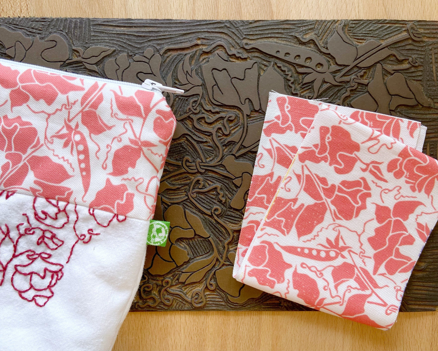 Pink sweet pea pouch sewing kit