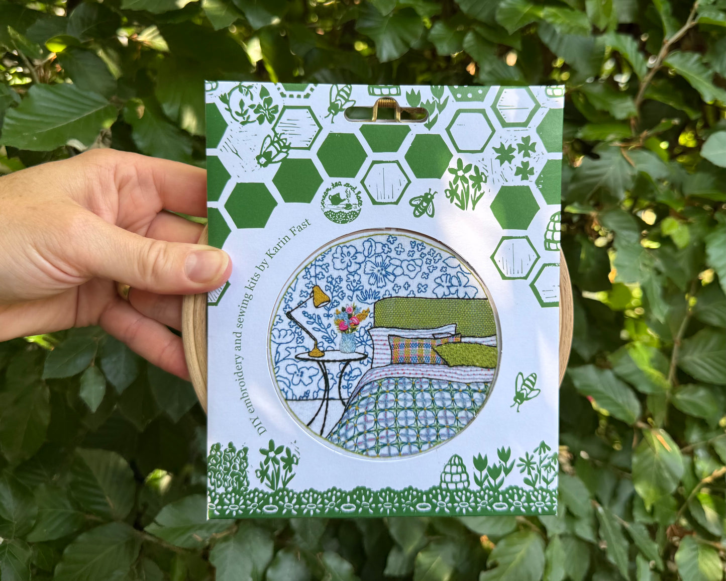 Midsummer bouquet bedroom embroidery kit