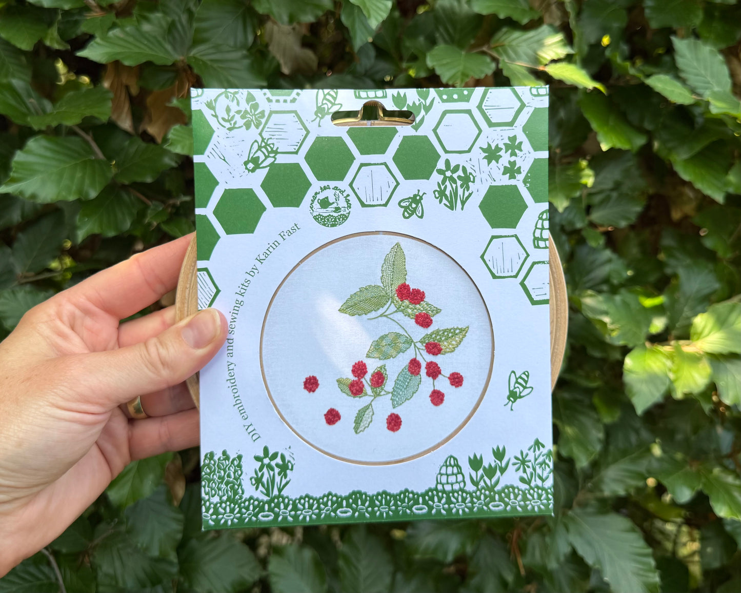 Raspberry summer embroidery kit